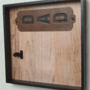 Wood & Leather Dad Sign w picture holder Brown & Black 7 7/8 x 7 7/8 inches